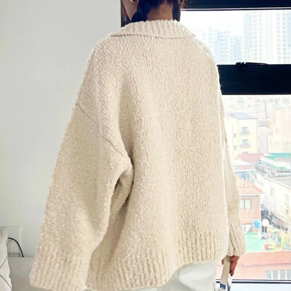 Half button drop shoulder sweater - Picture 2 of 7